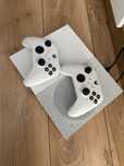xbox one s 1tb+dwa pady i gry