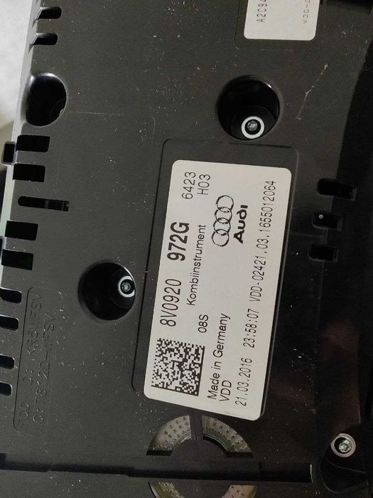 Приборка Audi A3 8V e-tron