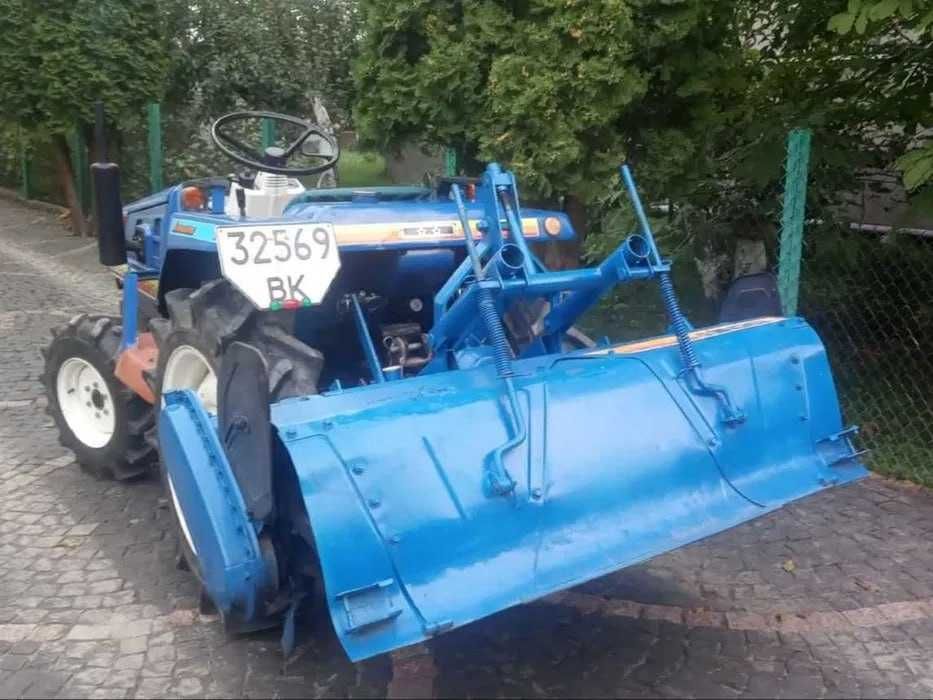 Японський Iseki TU 170 з фрезою 1.3м