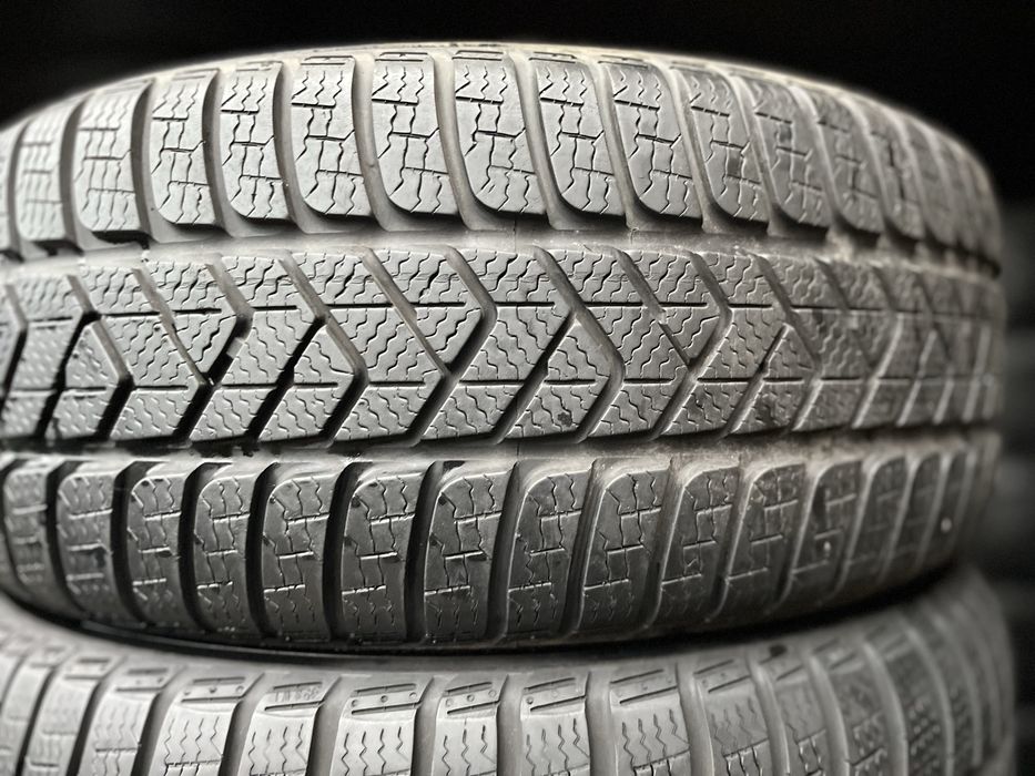225/50/R17 (зима) Pirelli Sottozero 3 Winter