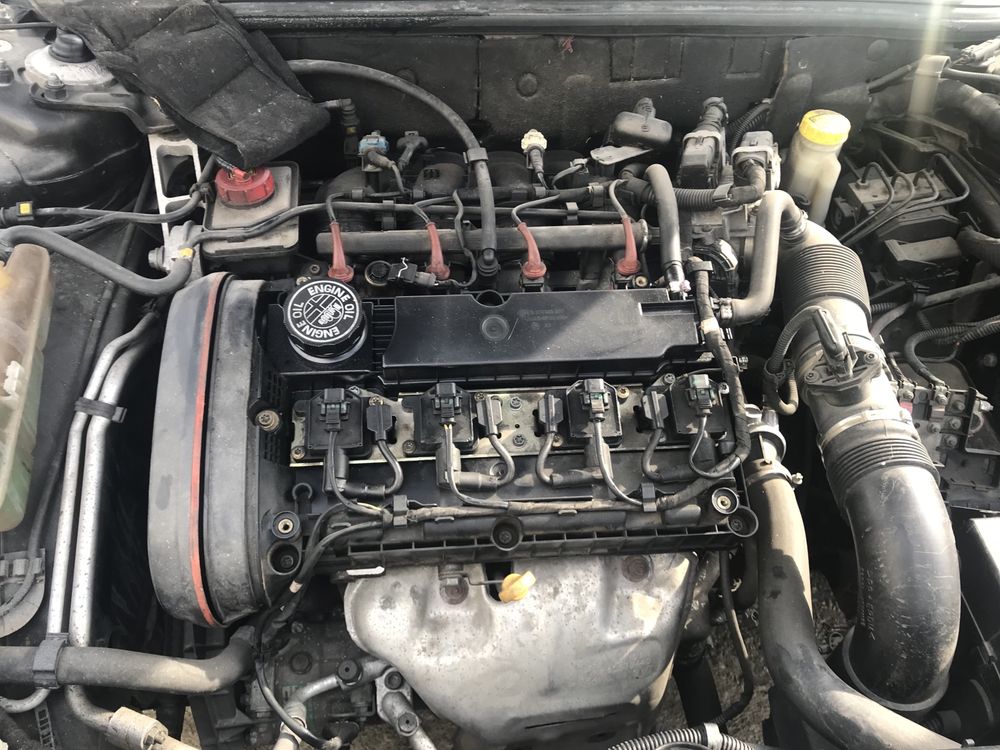 Alfa 147 1.6 G Ano 2004