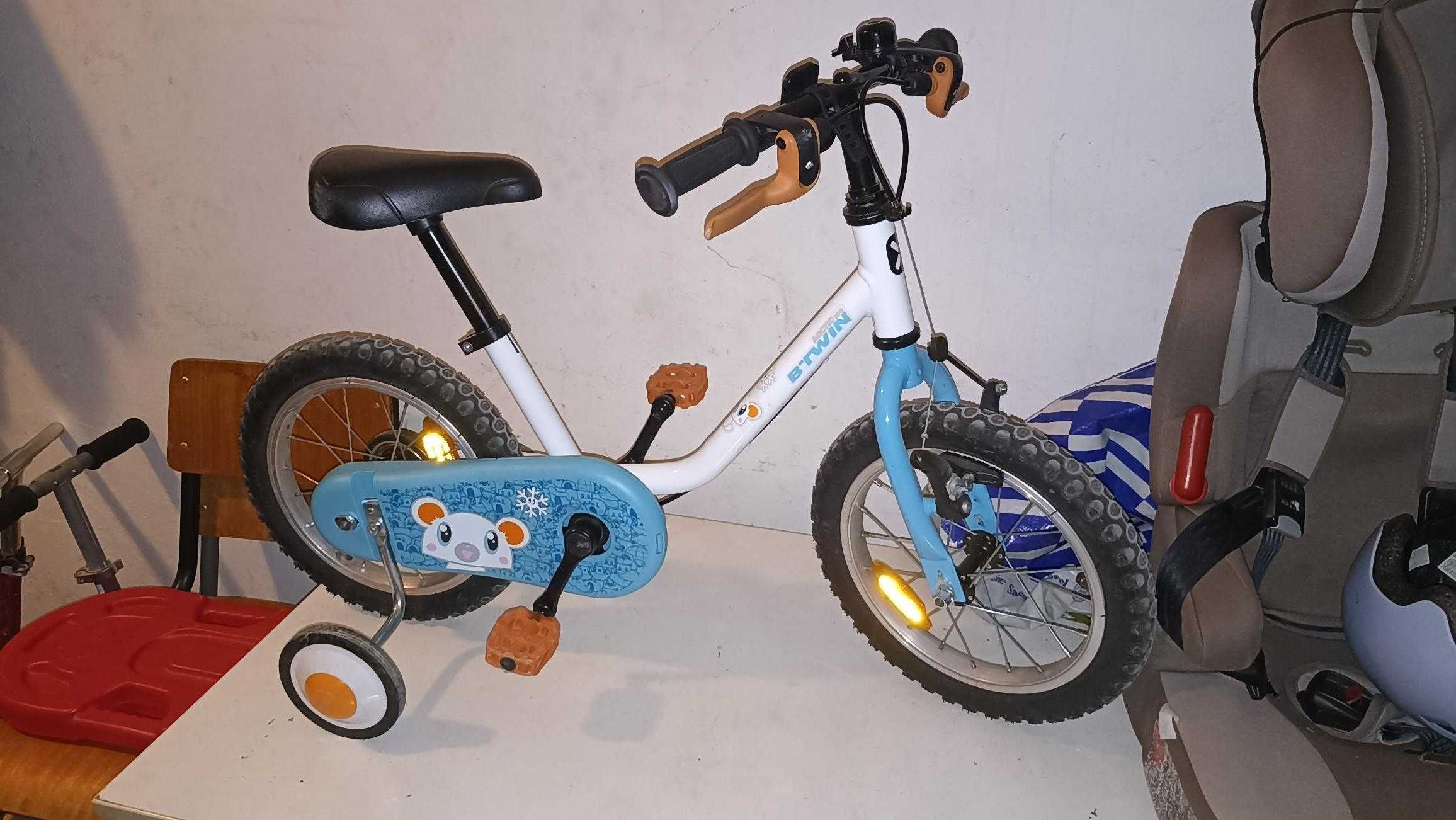 Bicicleta Criança com rodas de aprendizagem