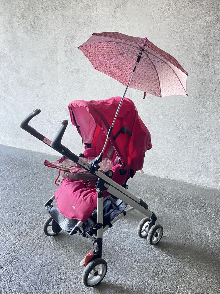 carrinho de bebé da marca  babeconfort