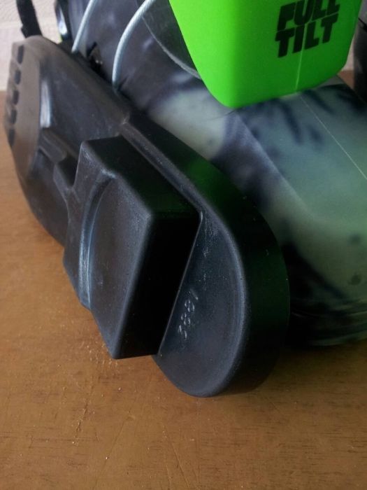 Горнолыжные ботинки Full Tilt SETH MORRISON 29,5 2012 новые