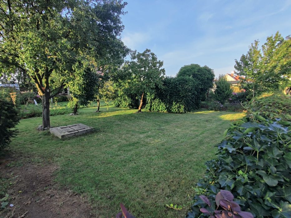 Sprzedam działkę Rod Kwiatkowskiego