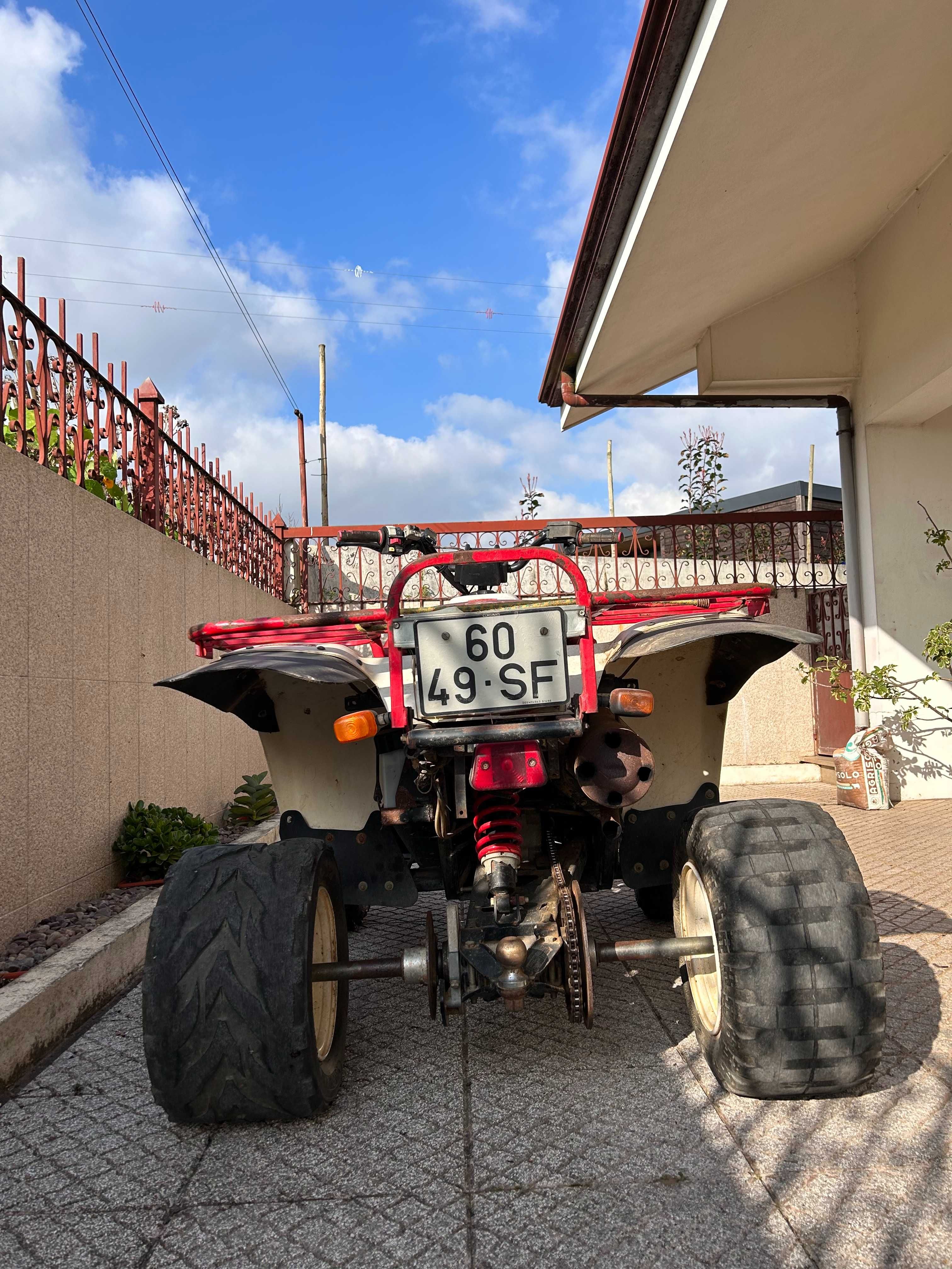 Moto 4 Polaris Trail Boss 325 Matriculada