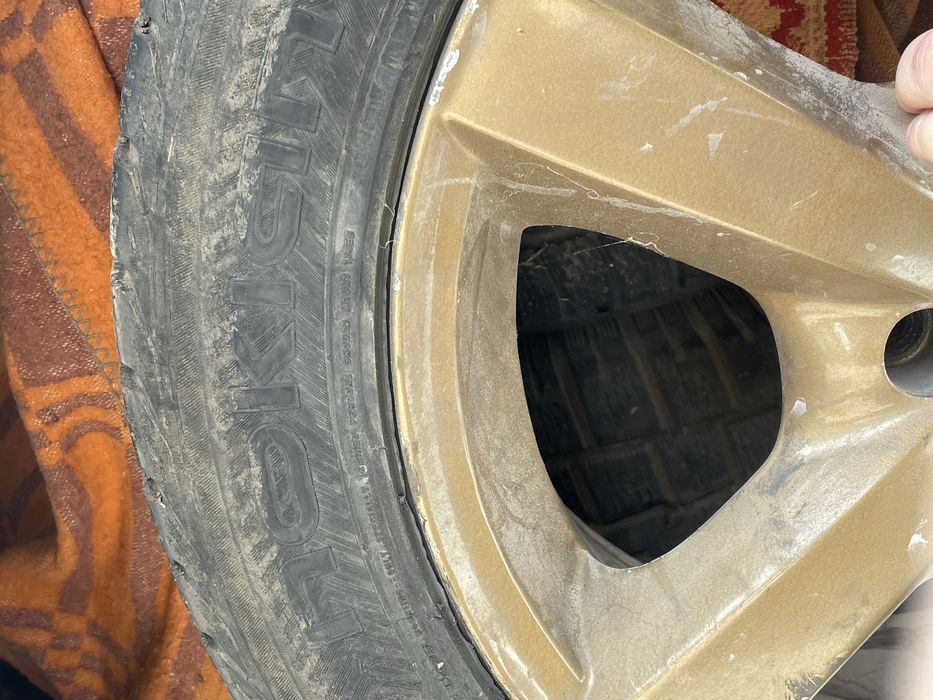 зимняя резина с дисками (цена за комплект) nokian haka 205/55 r16