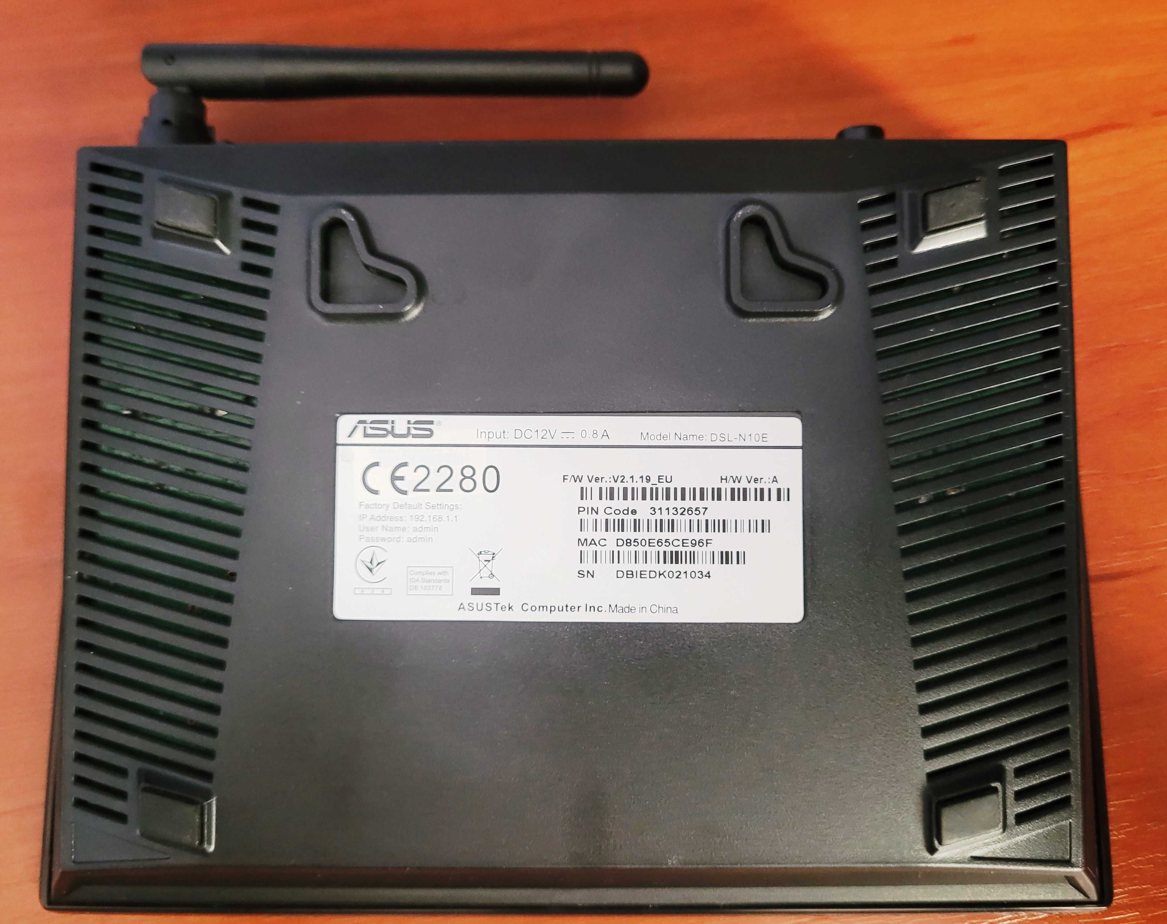 Роутер ASUS DSL-N10E