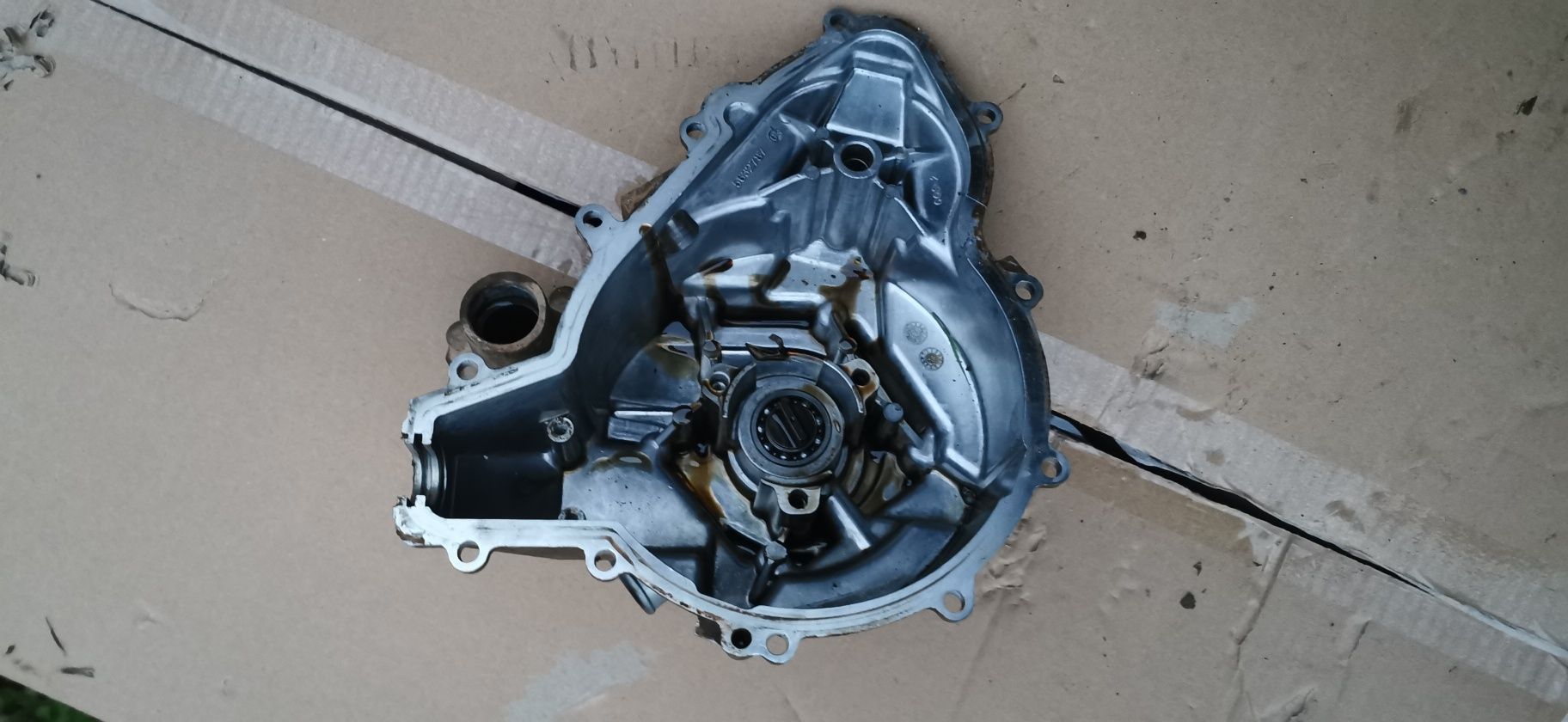 Polaris karter obudowa pokrywa osłona dekiel alternatora pompa wody