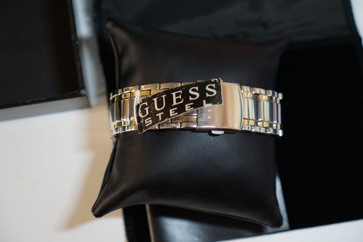 Годинник наручний Guess Steel