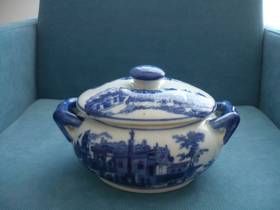 Terrina Vintage de Cerâmica