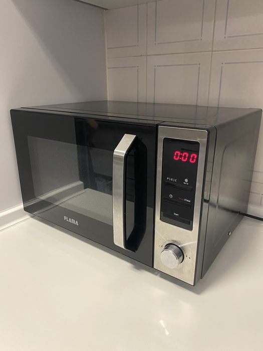 Microondas semi-novo