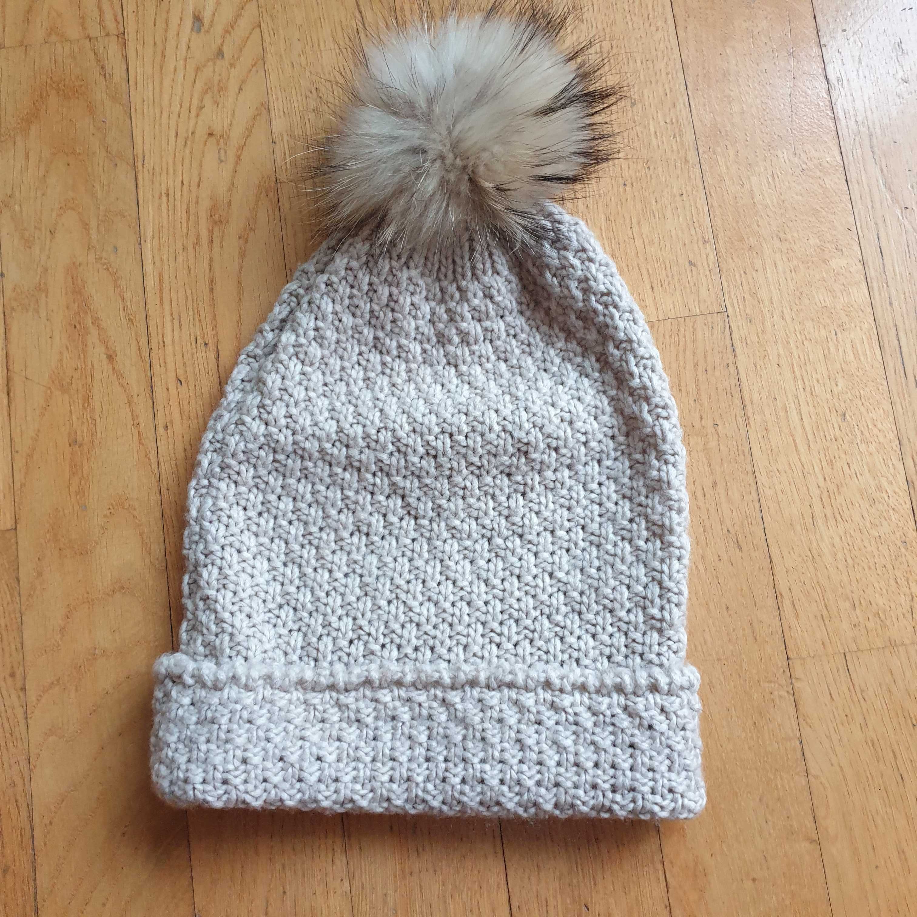 włoska czapka jesienno-zimowa. typ beanie