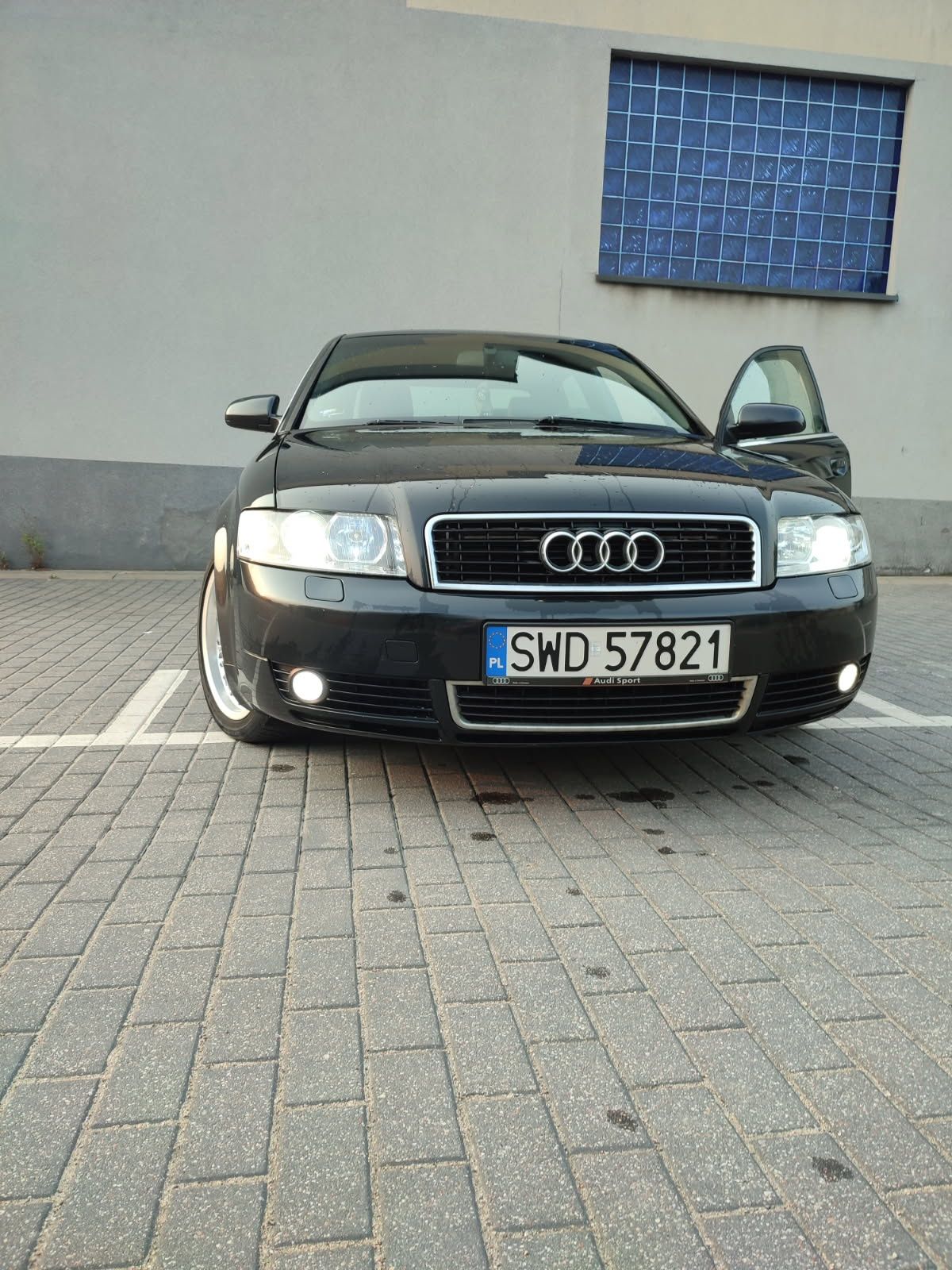 Audi A4 B6 1.9 TDI 130 S-Line, klima , alu