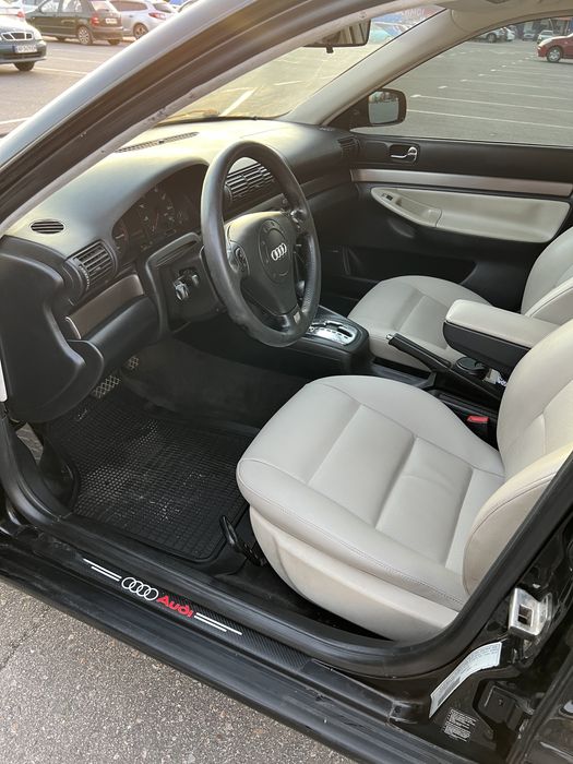 AUDI A4 1.8T газ 4