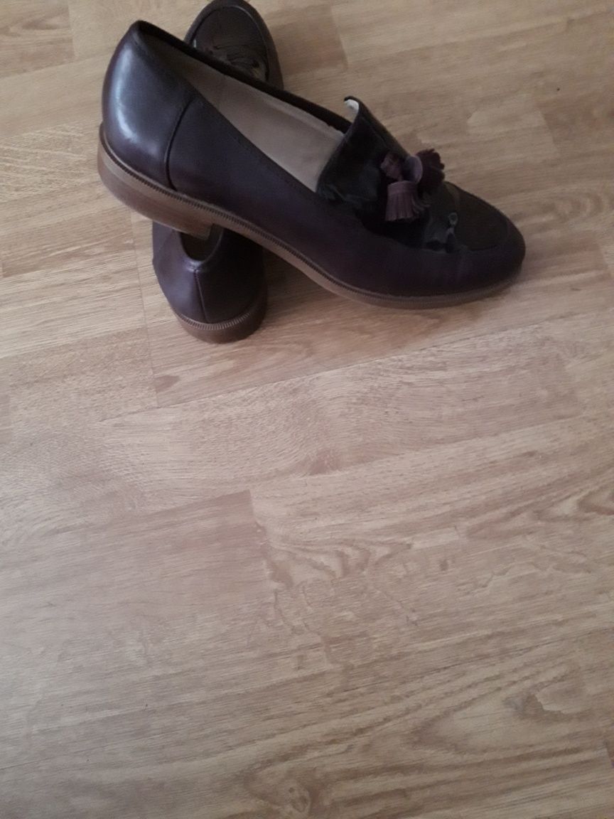 Buty damskie mokasyny Clarks róż.41