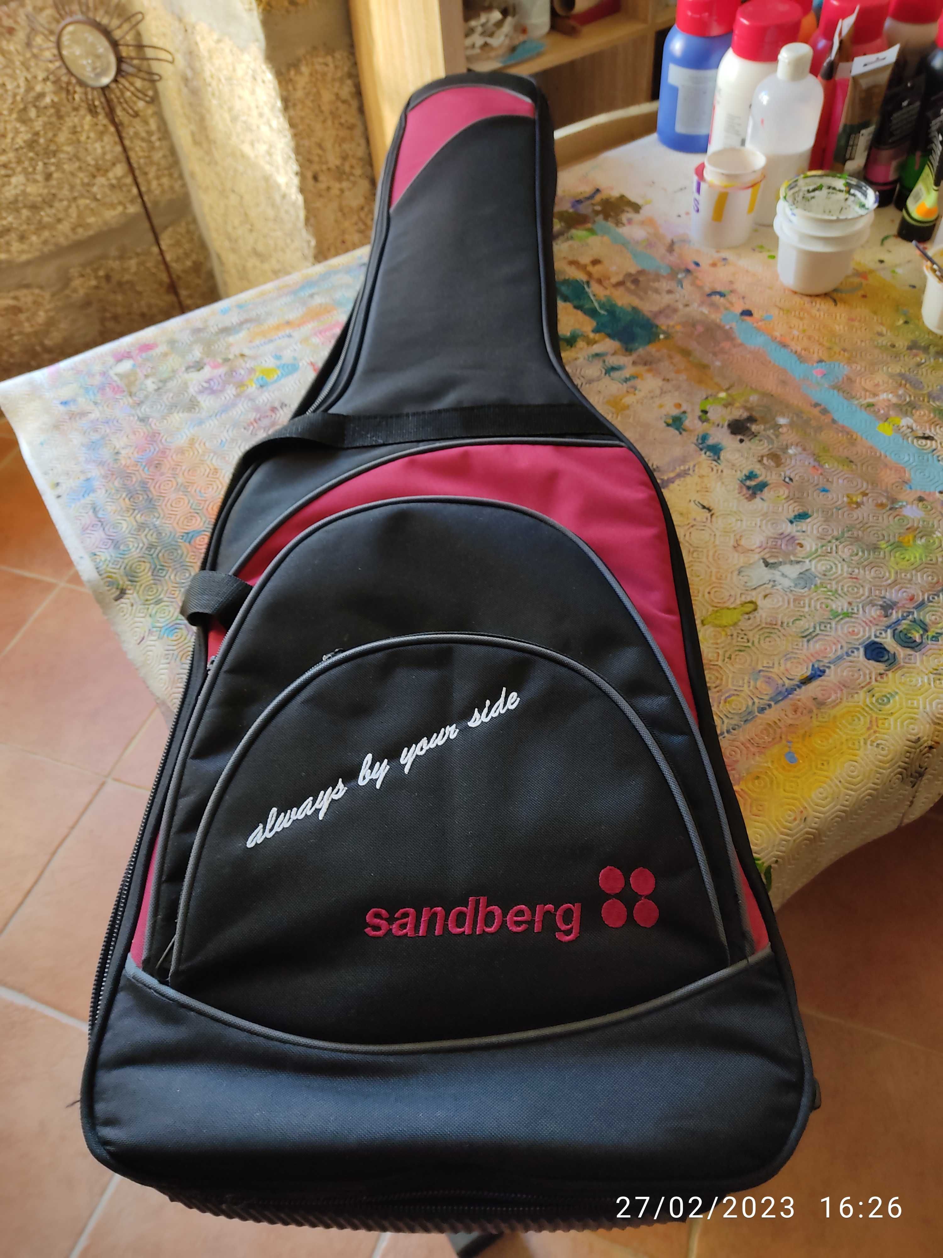 Baixo Sandberg fretless 6