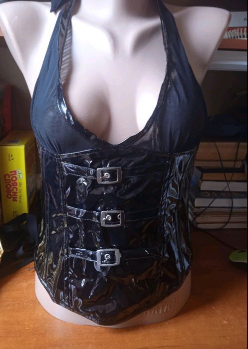Лакированный корсет, чёрный корсет . Косплей.  Сбруя.