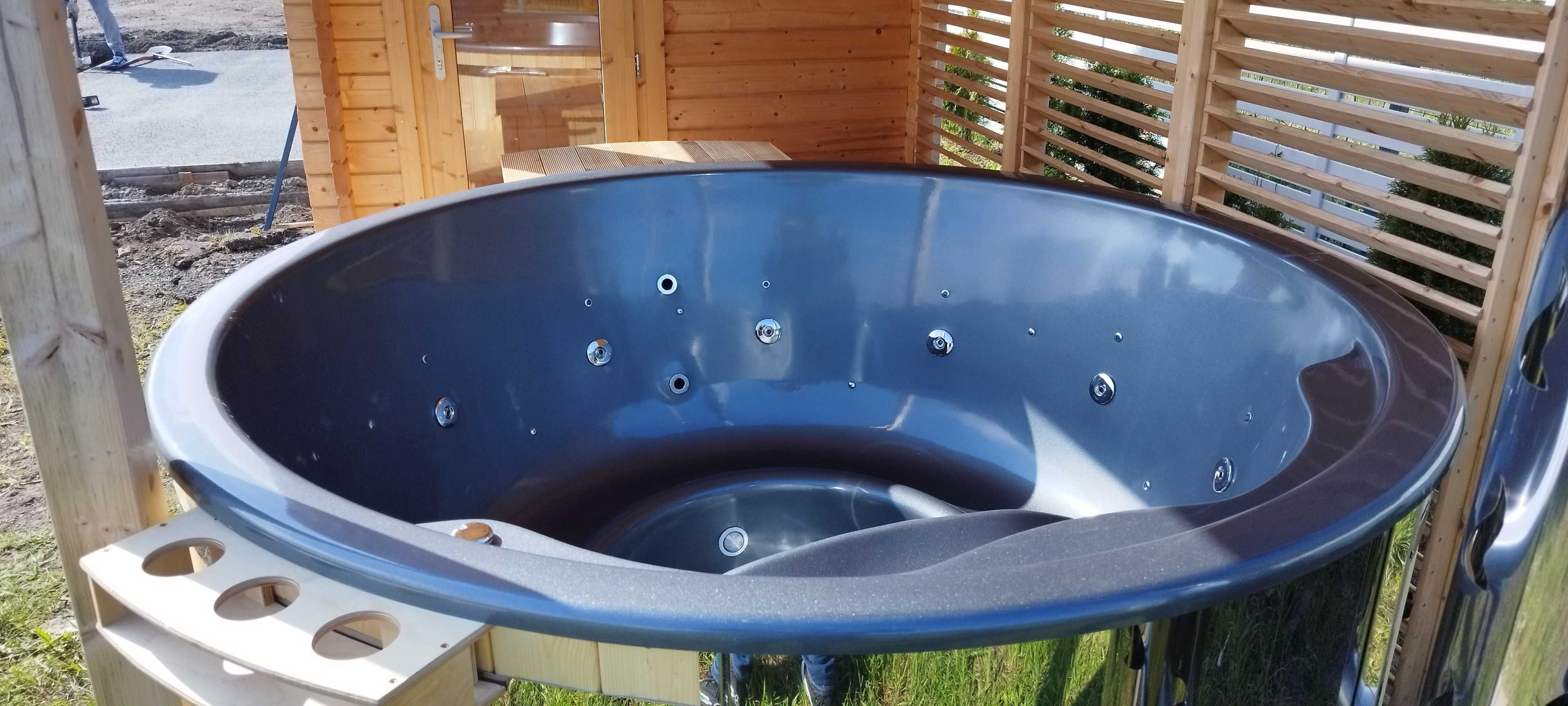 Balia ogrodowa z hydromasażem JACUZZI RUSKA BANIA
