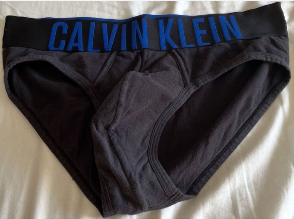 Vendo Cuecas Calvin Klein.
