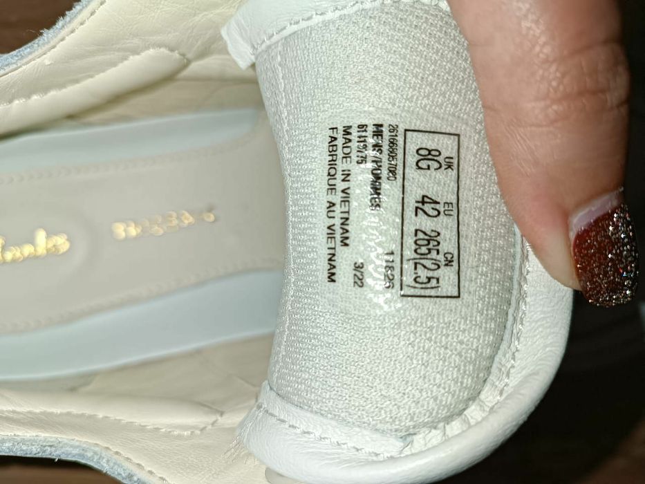 Кроссовки Clark's женские, 41-42 р-р