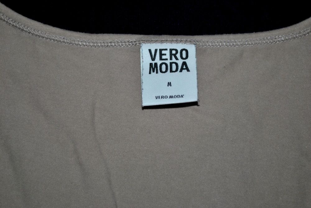 Платье пеньюар базовый бежевый ажурный низ VERO MODA Италия S/M