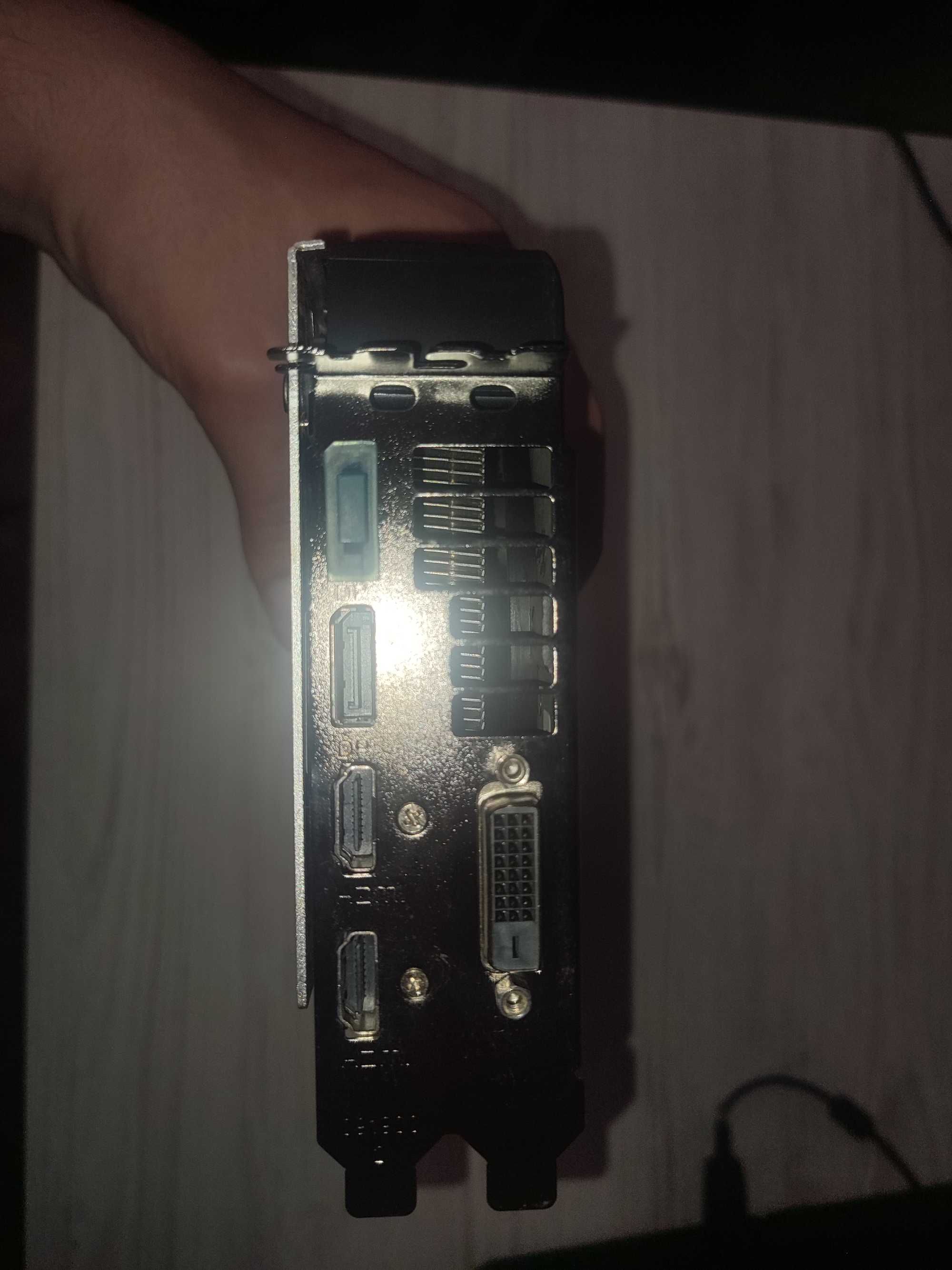 Відеокарта Sapphire Radeon RX 590 8192Mb PULSE