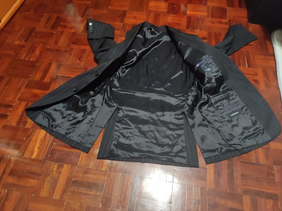 Fato completo praticamente novo Suits Inc. Mod. Regular fit 100% PT