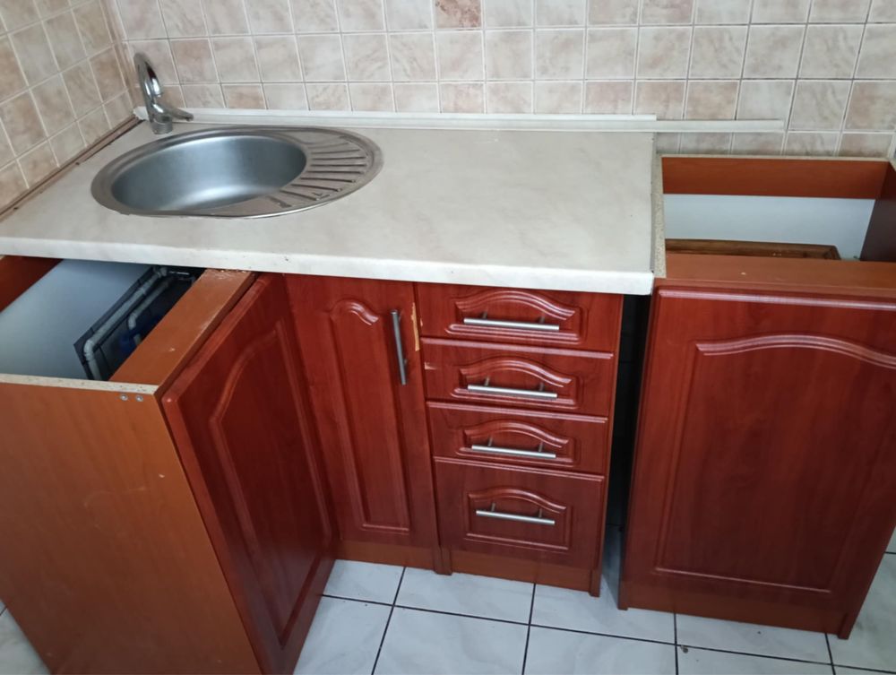 Meble kuchenne i do salonu