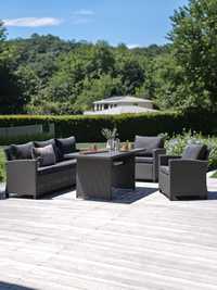 Dostępne meble ogrodowe 3 osobowa sofa dwa fotele duży stół kolor