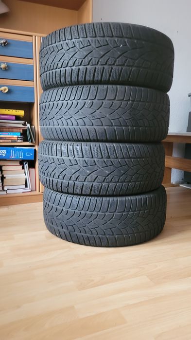 Opony zimowe DUNLOP 235/45 R19 cena za 4 sztuki