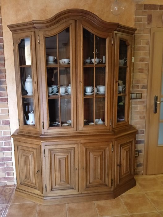 Duży kredens dębowy