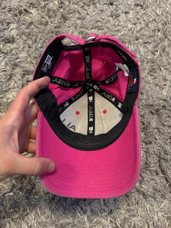 Różowa czapka z daszkiem New Era 9Forty - One Size