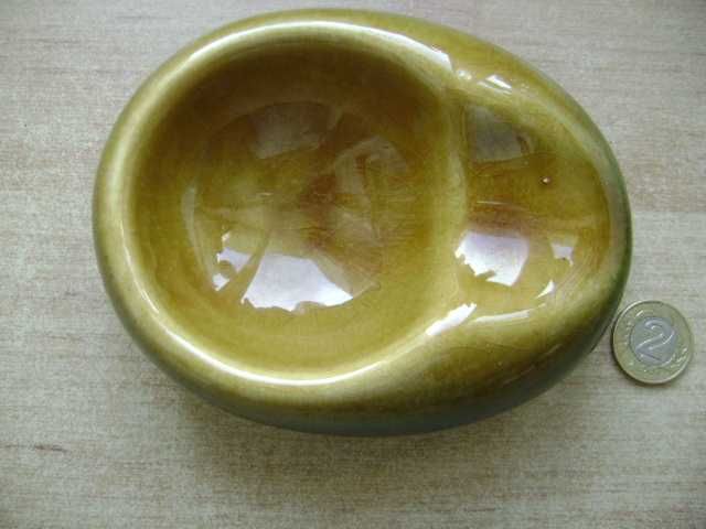 Starocie z PRL - Popielniczka ceramiczna Mirostowice Projekt Autorski