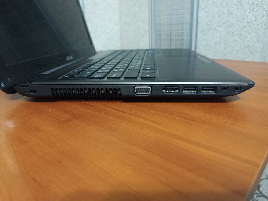 Ноутбук ASUS K52D