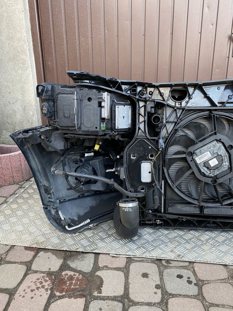 Przód Audi Q5 08-12r 3.0 Tdi Xenon pdc radar zderzak/lampy/pas