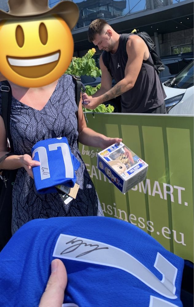 Luka Doncic Dallas Mavericks funko pop z autografem gwiazdy NBA