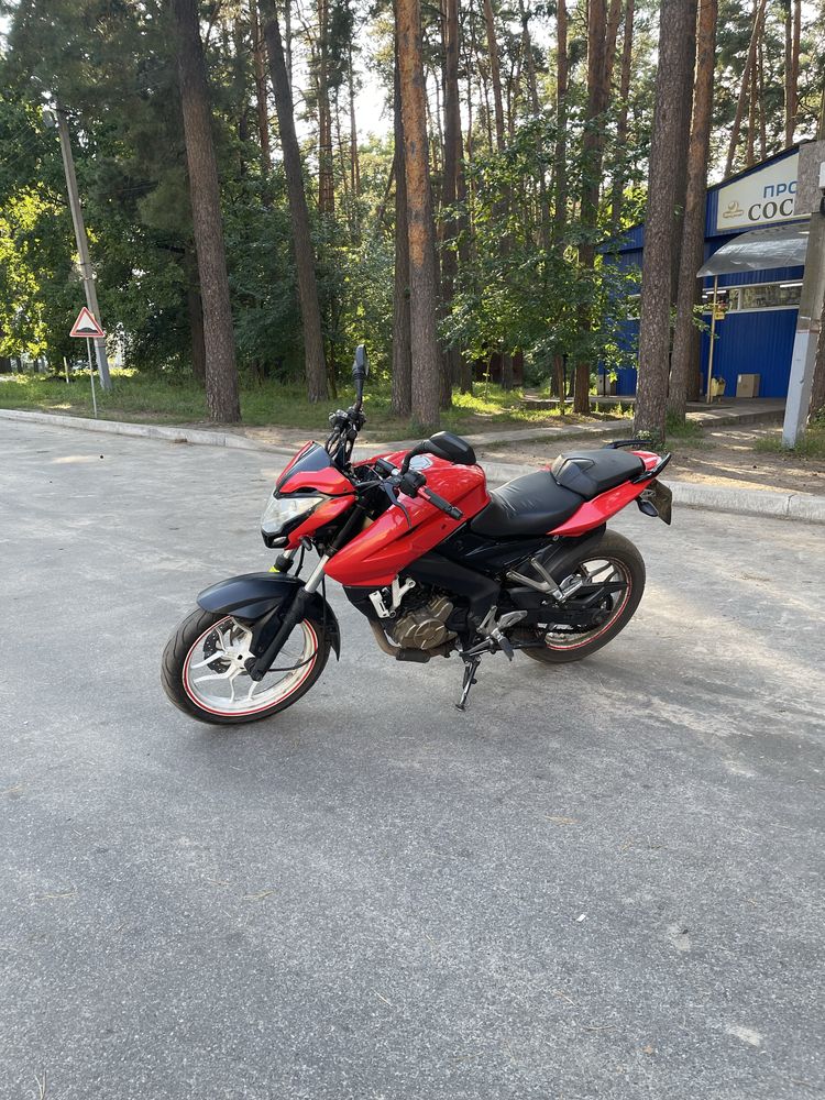 Bajaj pulsar ns 200