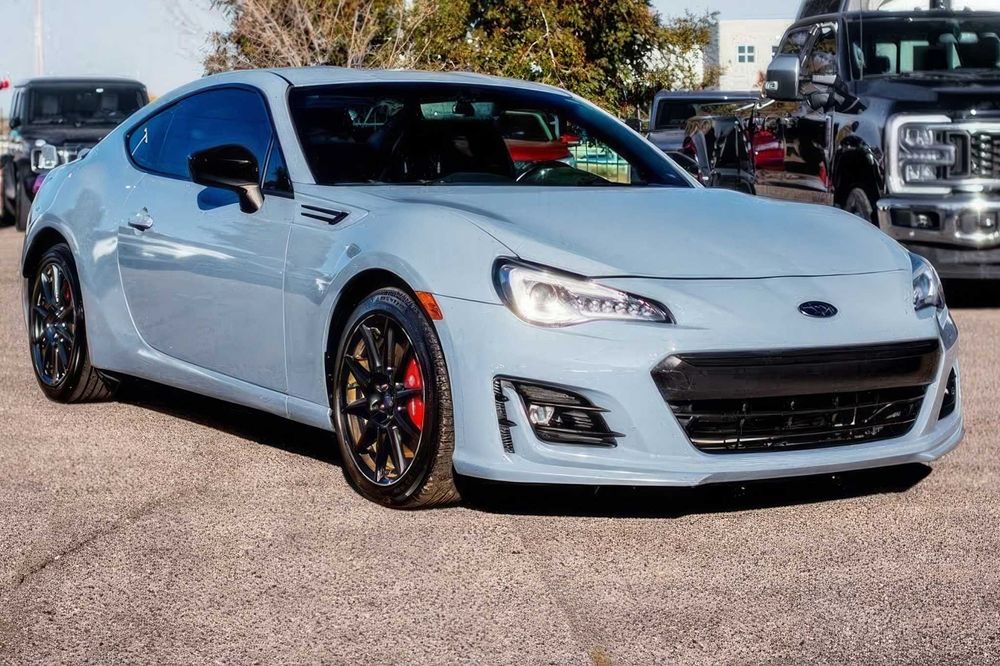 Subaru BRZ      2019