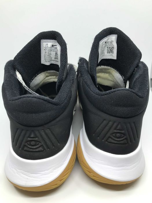 NIKE Kyrie Flytrap 4 r.40,5 oryginalne buty koszykarskie