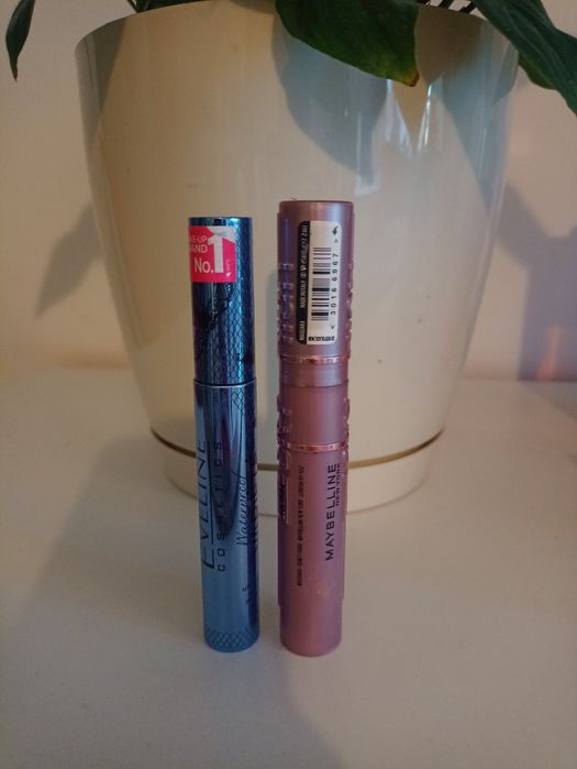 Zestaw kosmetyków używanych