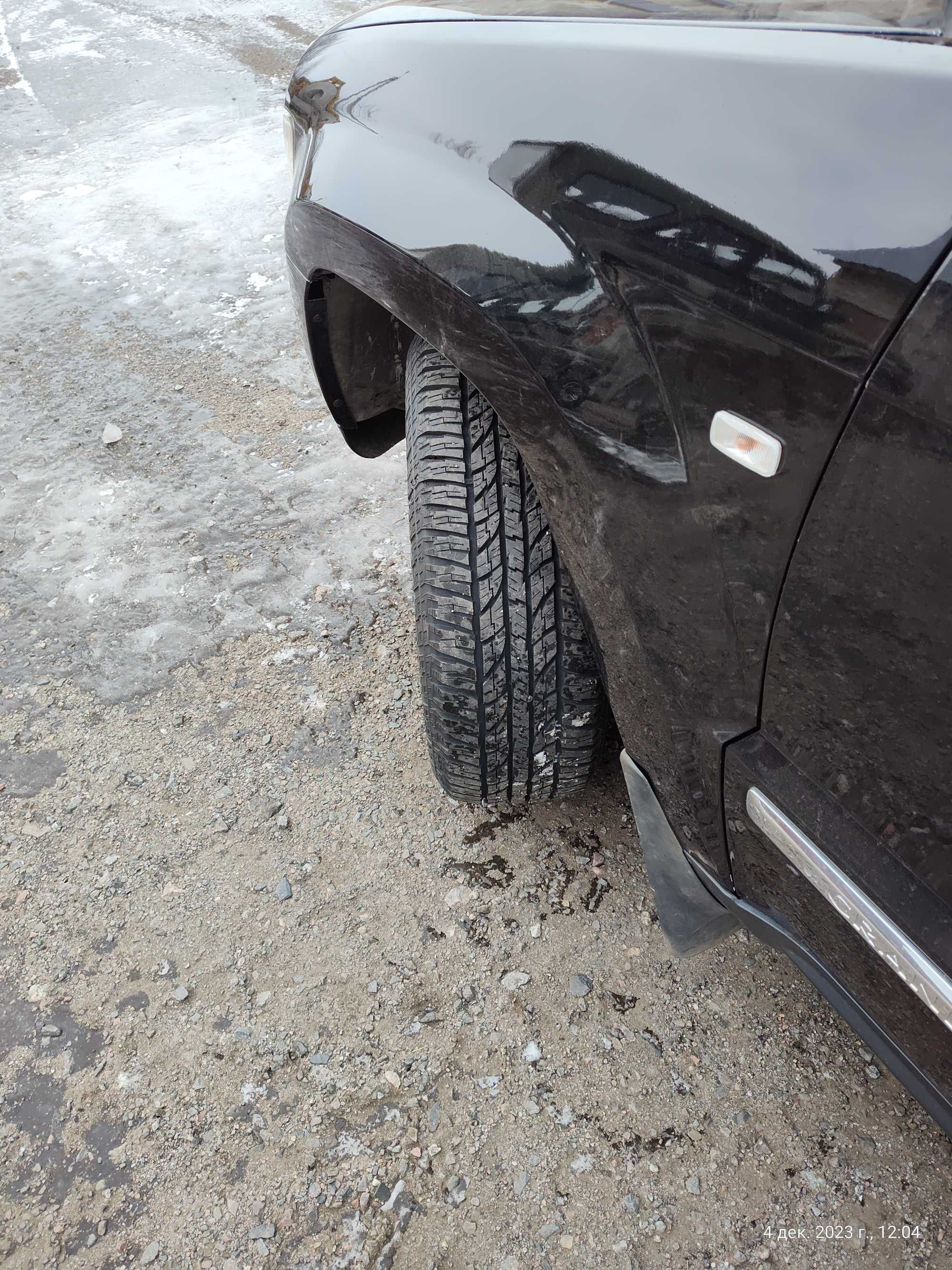 автомобіль Jeep Grand Cherokee