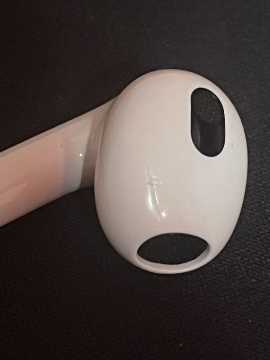 airpods 3 б/у оригінал