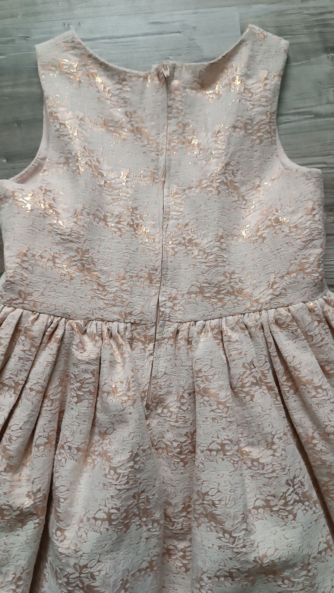 Sukienka H&M 140 beż - złoto