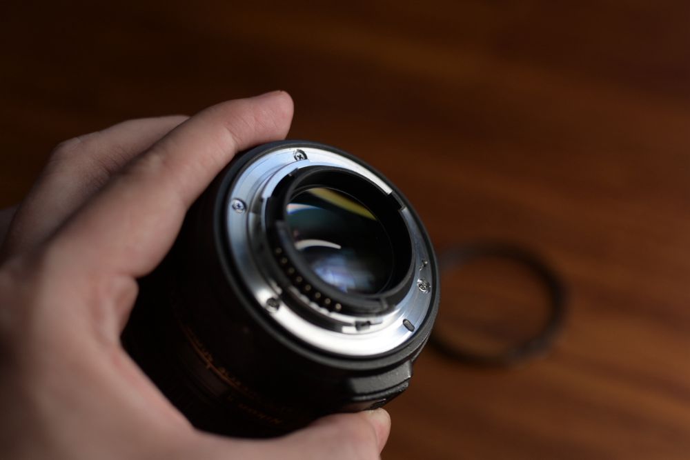 Nikon 50mm f/1.4G з захисним фільтром hoya