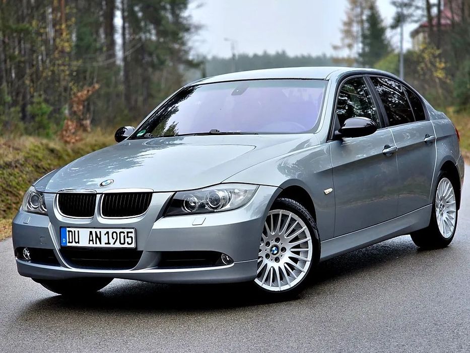 BMW Seria 3 2.0 150KM * Półskóry El. Fotele Z Pamięcią Xenon Czarny Sufit Tempomat