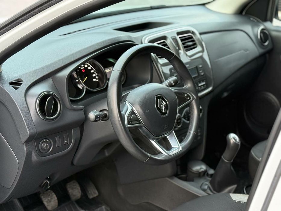 Продам Renault Sandero StepWay 2021