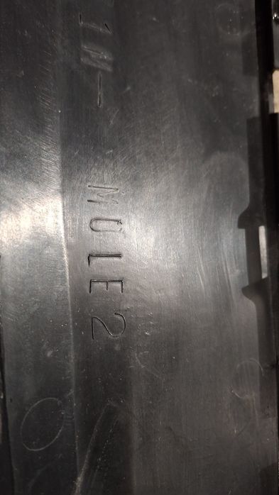 Лижі, косинкі, боковий пластик, від Yamaha axis 50