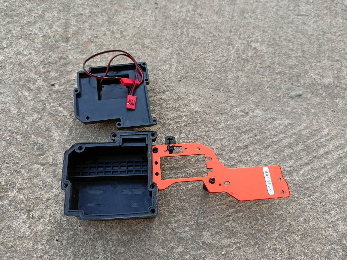 Hpi bullet mocowanie serwa box