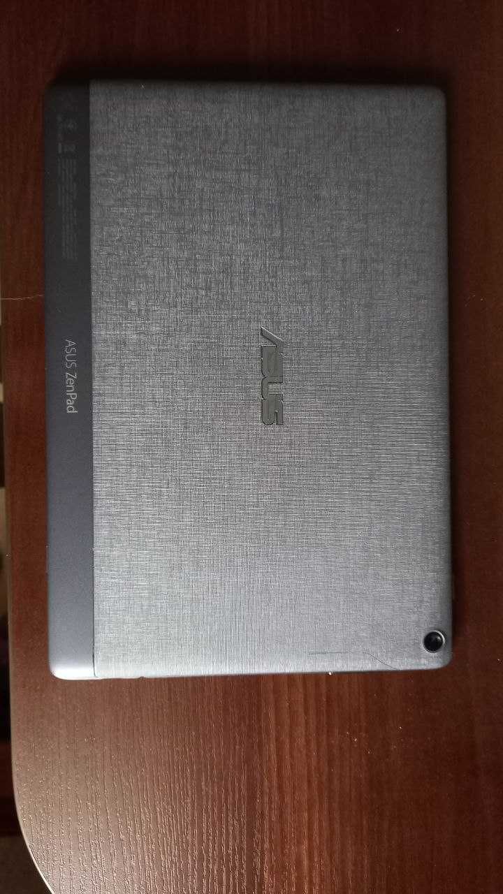 Планшет Asus ZenPad Z300CL 10" LTE 16G на запчастини або ремонт